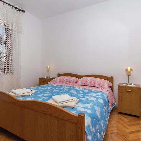 Apartment Lovely In With Wifi *