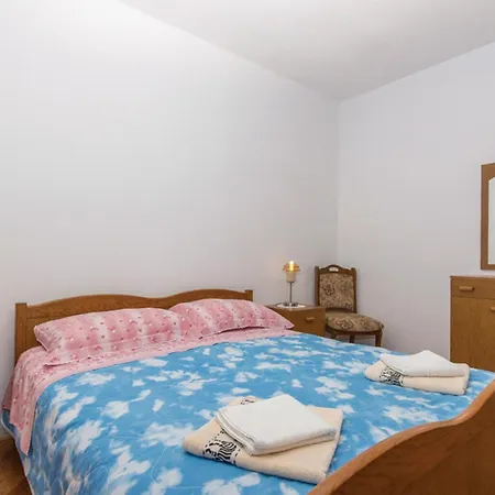 Lovely In With Wifi Apartment