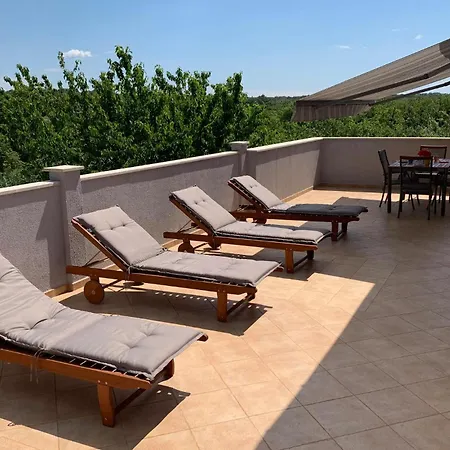 Apartmán 2 Bedroom Amazing In Rovinj